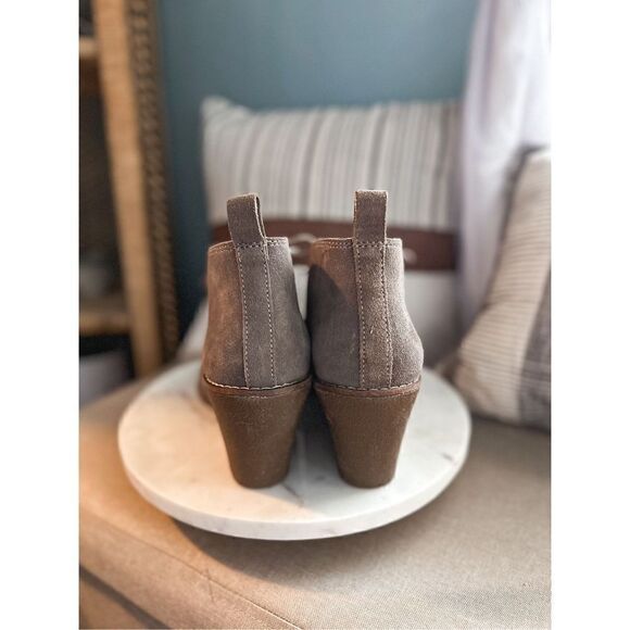 NWT White Mountain Booties - Picture 7 of 7